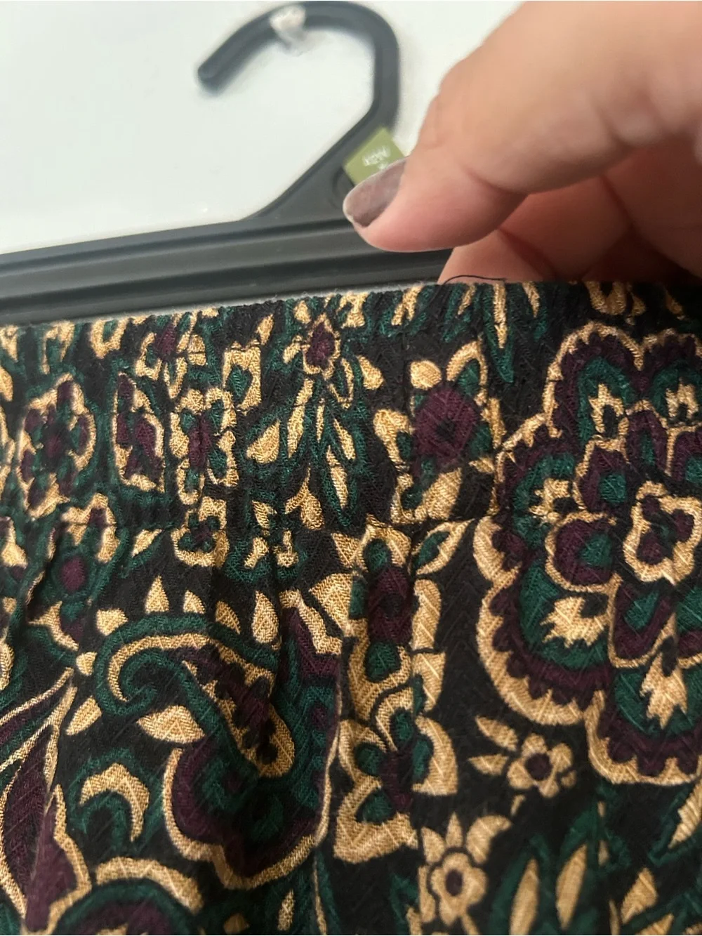 Sag harbor Floral Midi Skirt in Black and Brown blue and purple